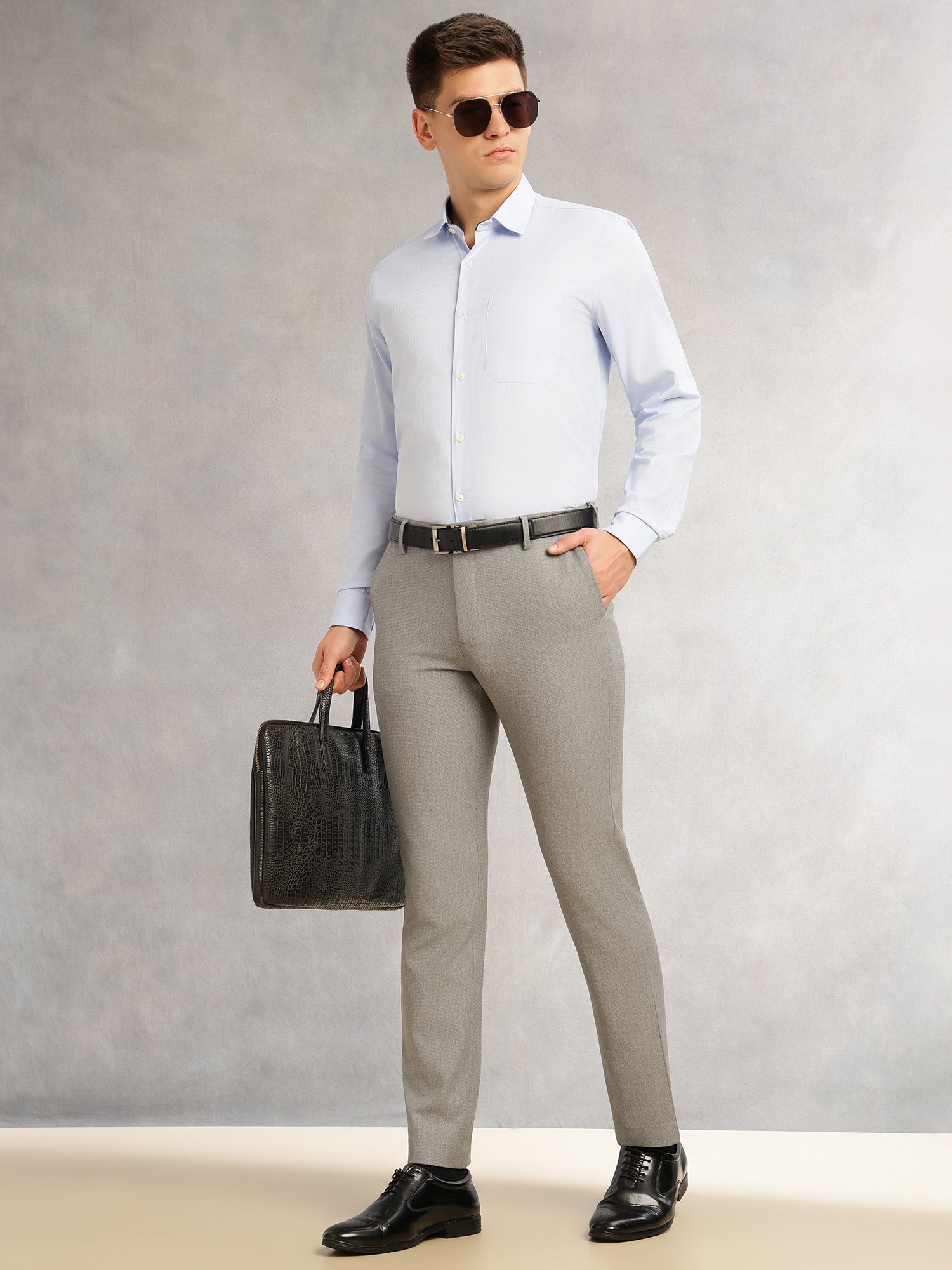 Thomas Scott Men Dark Grey Slim Fit Mid-Rise Flexi-Waist 4-Way Stretch Solid Formal Performance Trouser