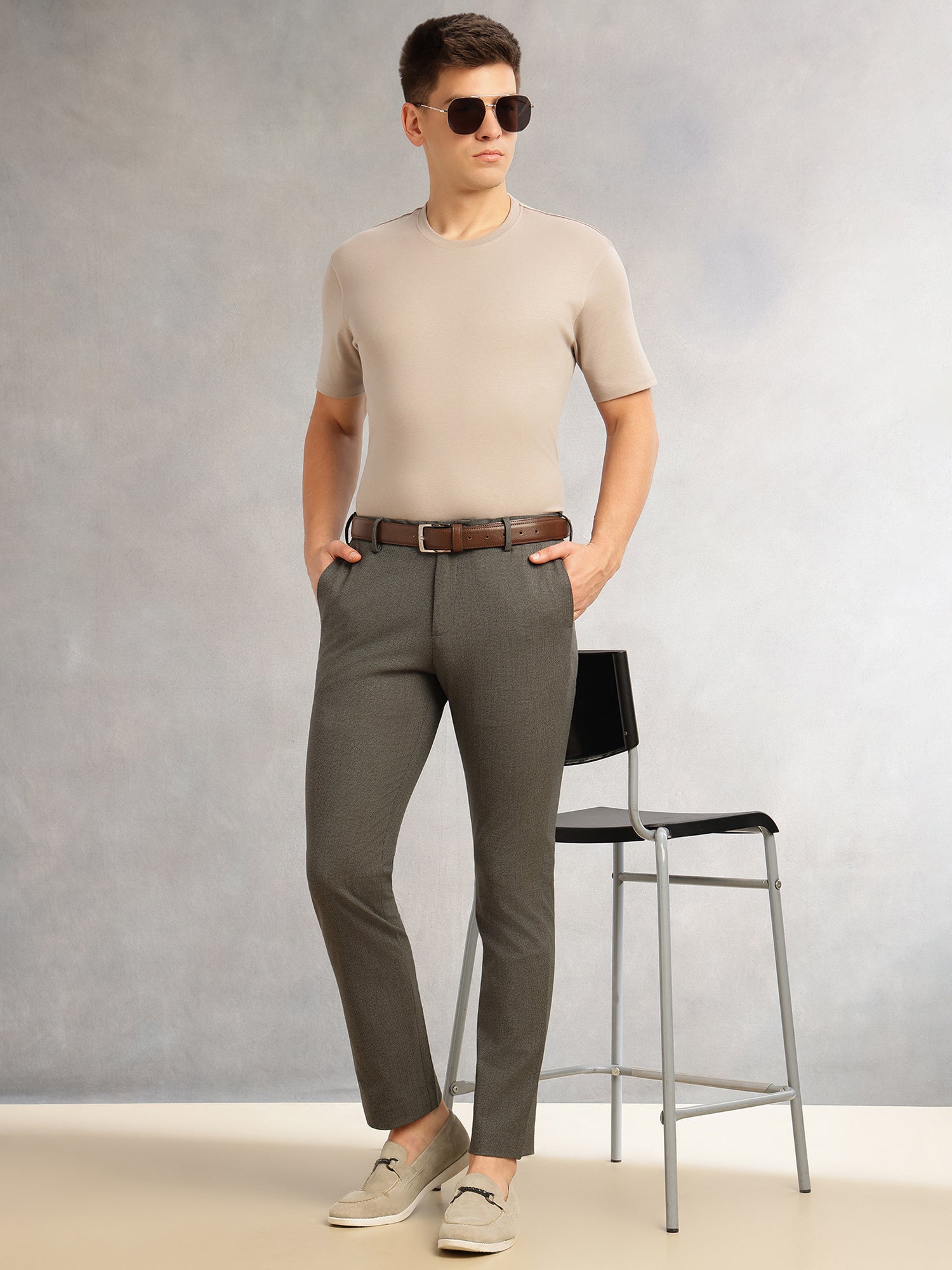 Thomas Scott Men Black Slim Fit Mid-Rise Flexi-Waist 4-Way Stretch Solid Formal Performance Trouser