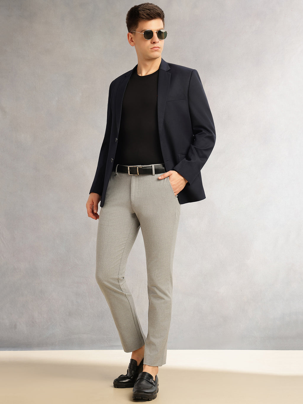 Thomas Scott Men Light Grey Slim Fit Mid-Rise Solid Woven Formal Trousers with Fixed Belt & 4-Way Stretch