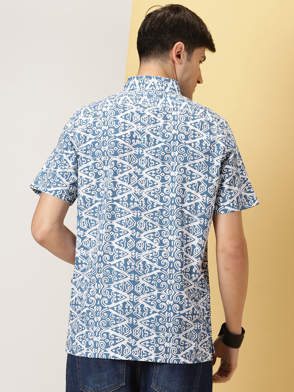 Thomas Scott Men Teal Smart Comfort Fit Short Sleeves Button-Down Collar Floral Printed Cotton Casual Shirt