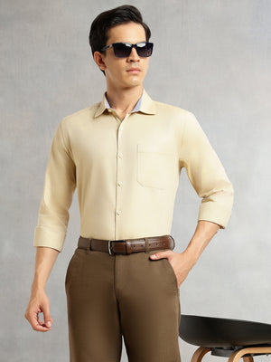 Thomas Scott Men Beige Regular Fit Long Sleeves Spread Collar with Contrast Fabric Solid 100% Cotton Formal Shirt