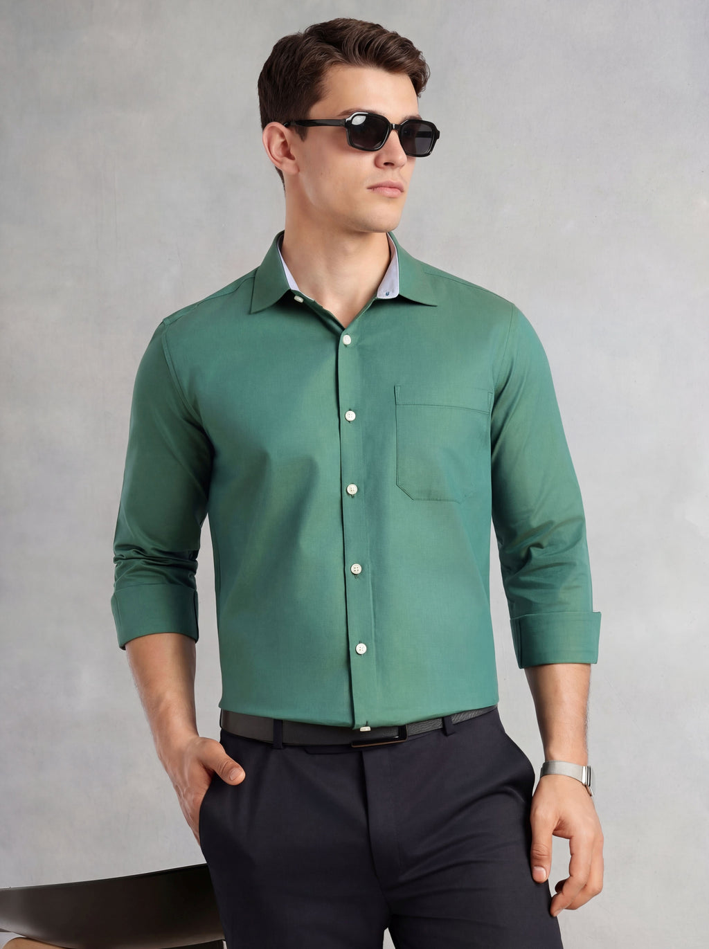 Thomas Scott Men Green Regular Fit Long Sleeves Spread Collar with Contrast Fabric Solid 100% Cotton Formal Shirt