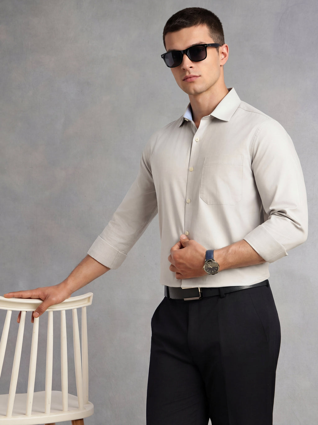Thomas Scott Men Grey Regular Fit Long Sleeves Spread Collar with Contrast Fabric Solid 100% Cotton Formal Shirt