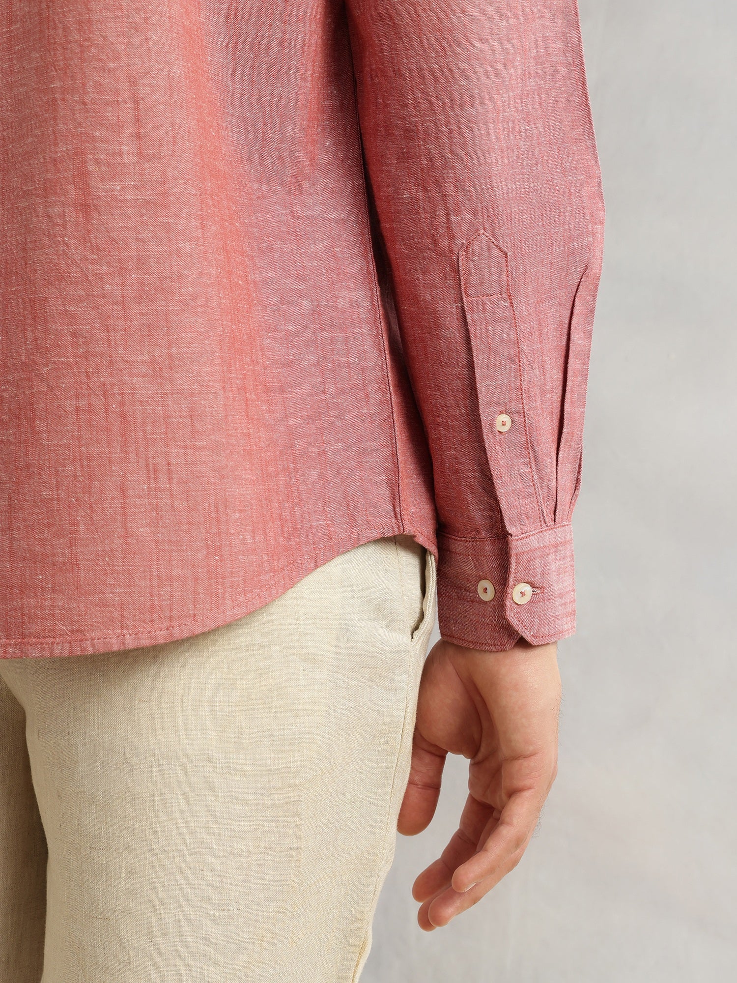 Thomas Scott Men Maroon Premium Slim Fit Long Roll-Up Sleeves Spread Collar Solid Linen Casual Shirt