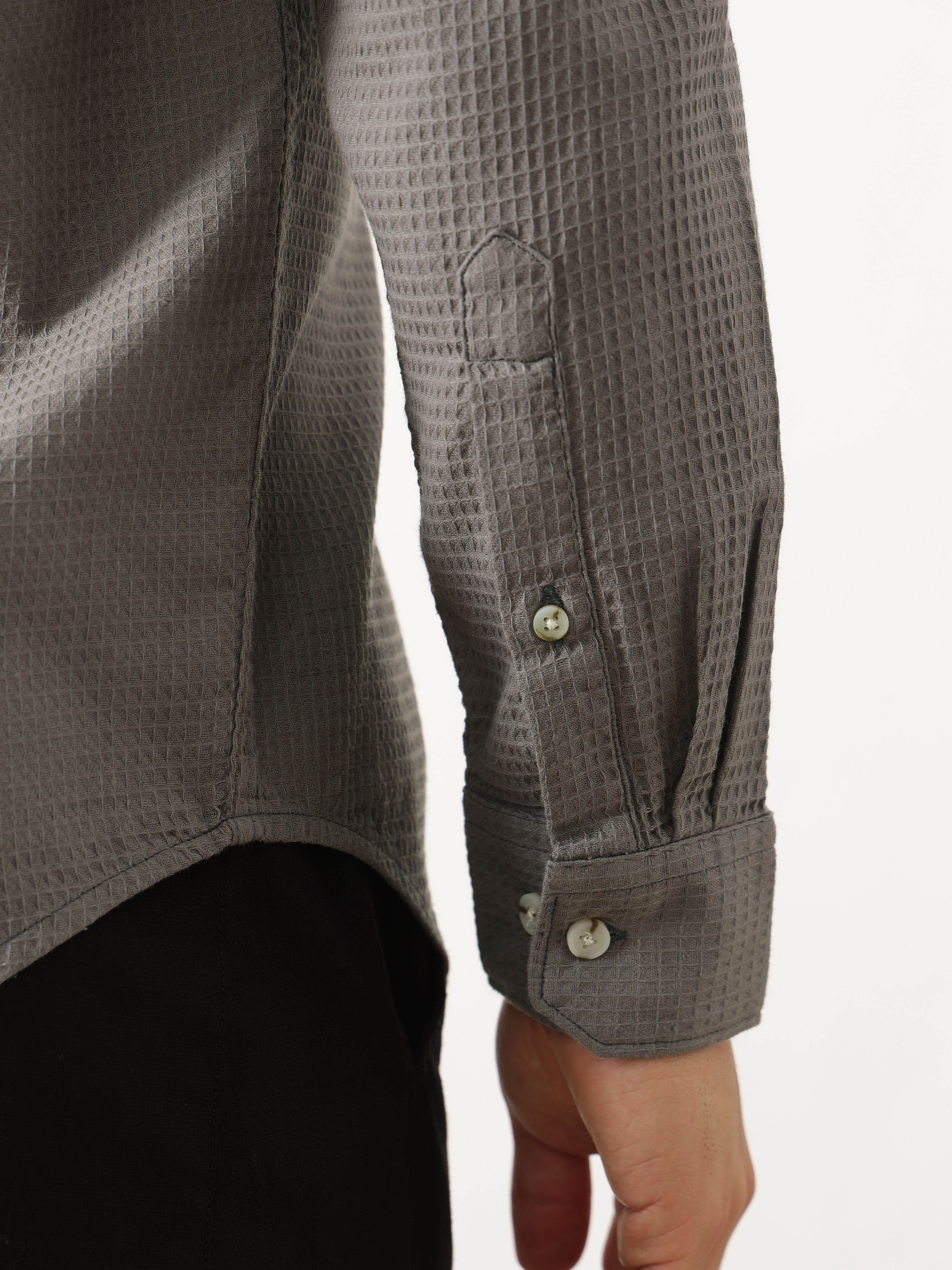 Thomas Scott Men Premium Grey Regular Fit Long Sleeves Spread Collar Textured Casual Shirt