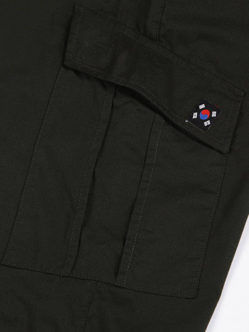 Thomas Scott Men Bottle Green Regular Fit Mid-Rise Cotton Woven Parachute Cargo Trouser