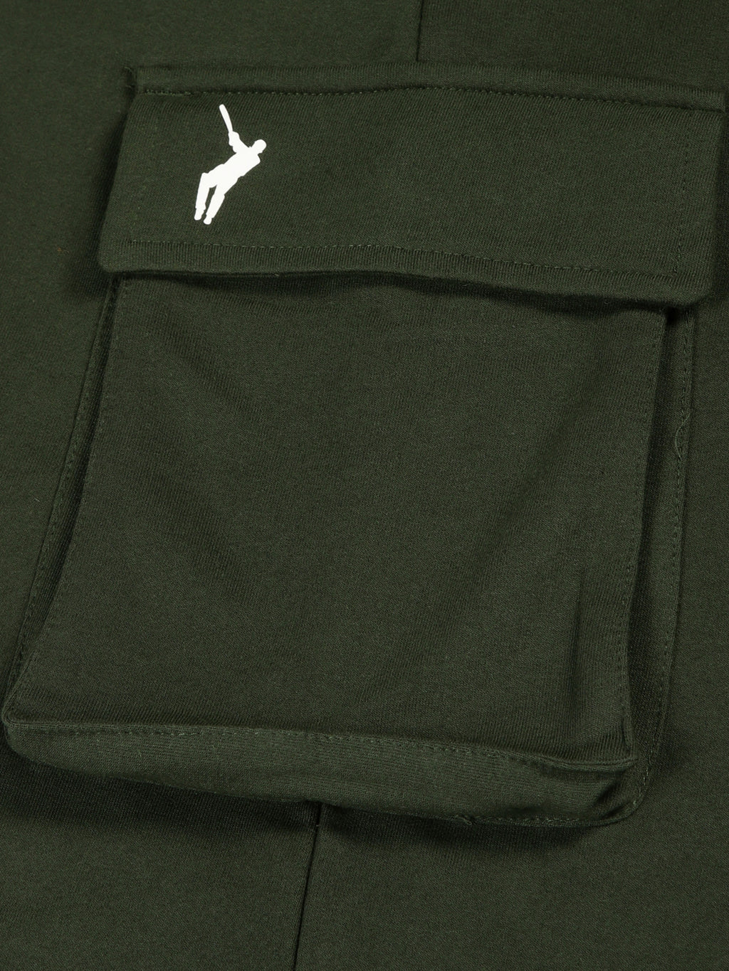 Thomas Scott Men Kombu Green Relaxed-Fit Mid-Rise Solid 3 Pockets Cargo Joggers