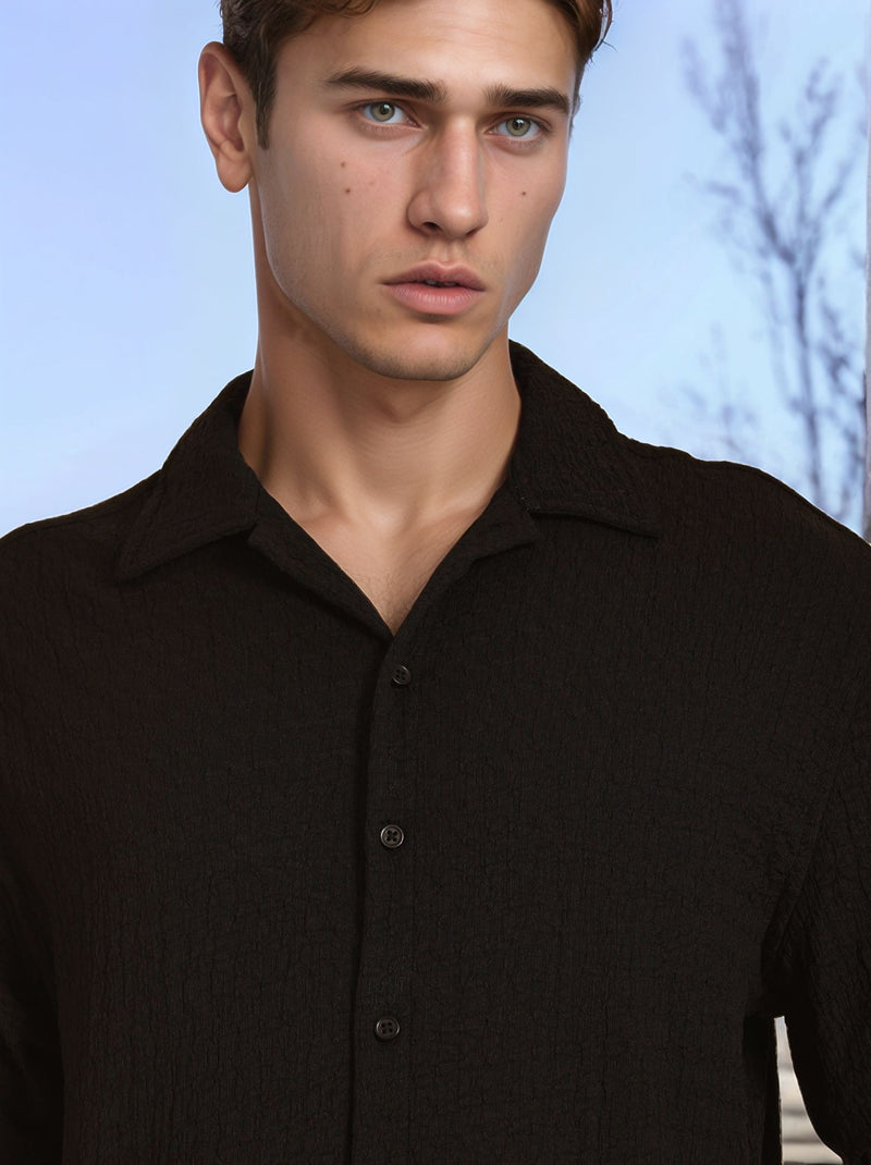 Thomas Scott Men Black Regular Fit Short Sleeves Cuban Collar Seersucker Shirt