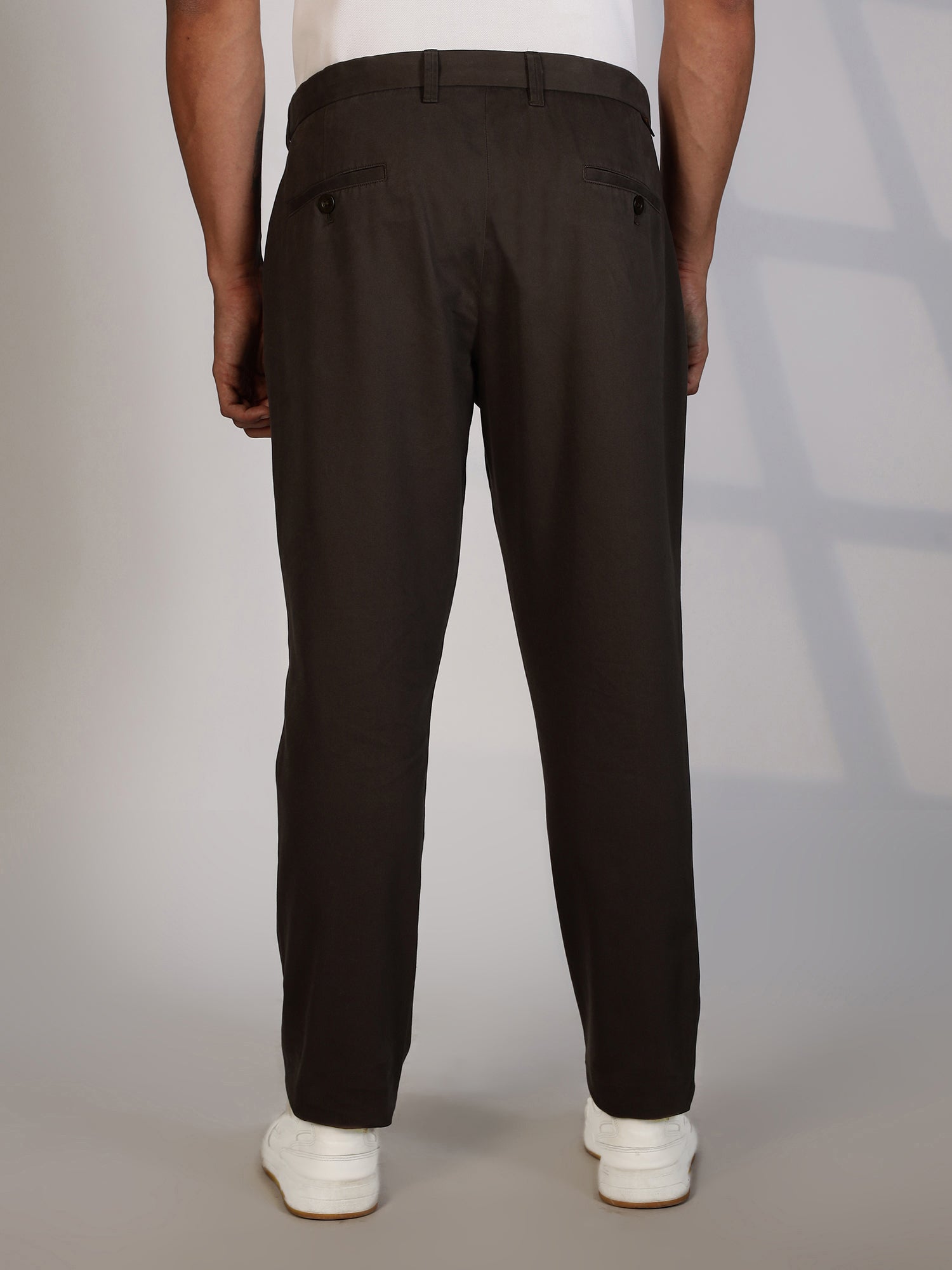 Thomas Scott Men Charcoal Regular Fit Mid-Rise Woven Chinos Trouser