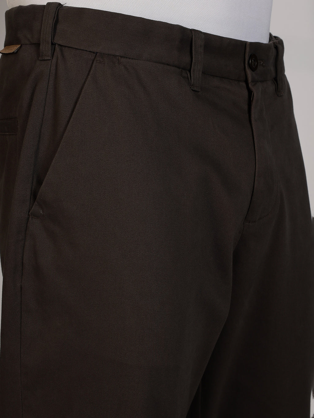 Thomas Scott Men Charcoal Regular Fit Mid-Rise Woven Chinos Trouser