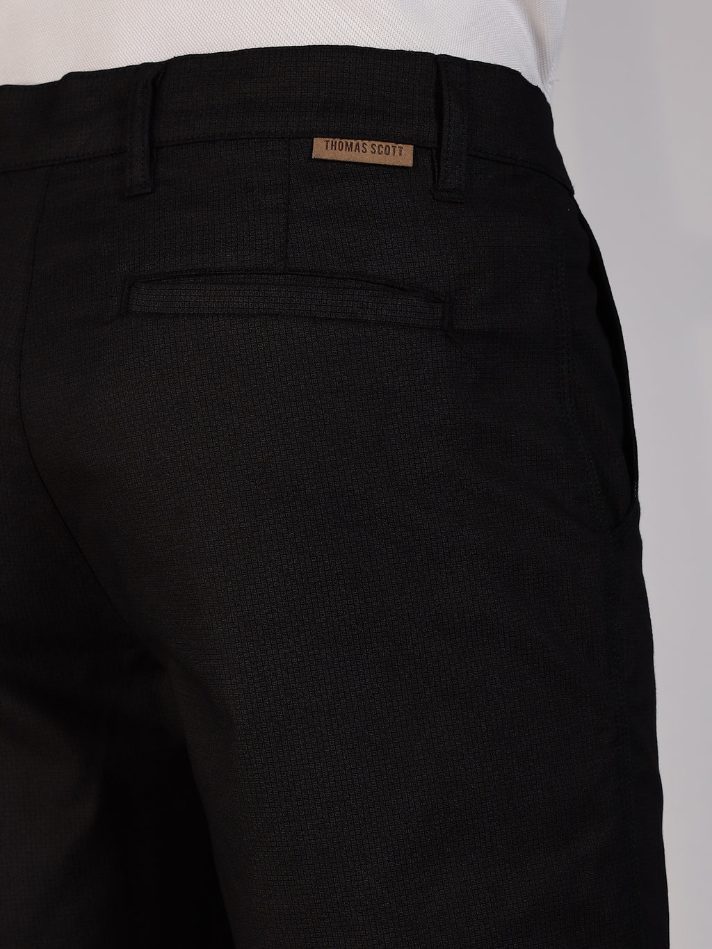Thomas Scott Men Black Mid-Rise Slim Fit Printed Cotton Woven Chinos Shorts