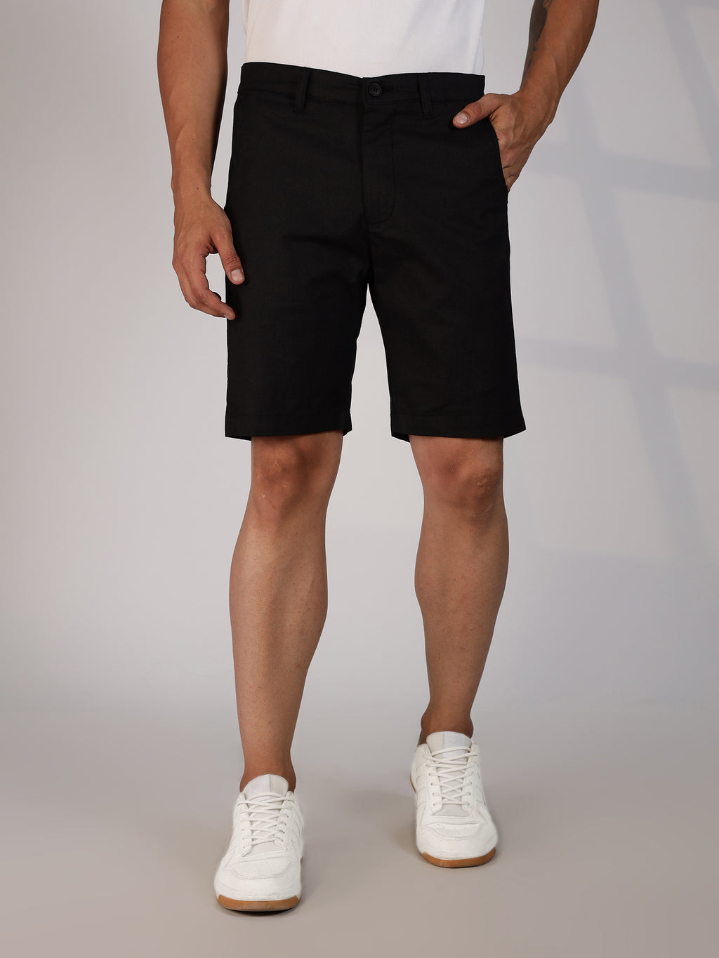 Thomas Scott Men Black Mid-Rise Slim Fit Printed Cotton Woven Chinos Shorts