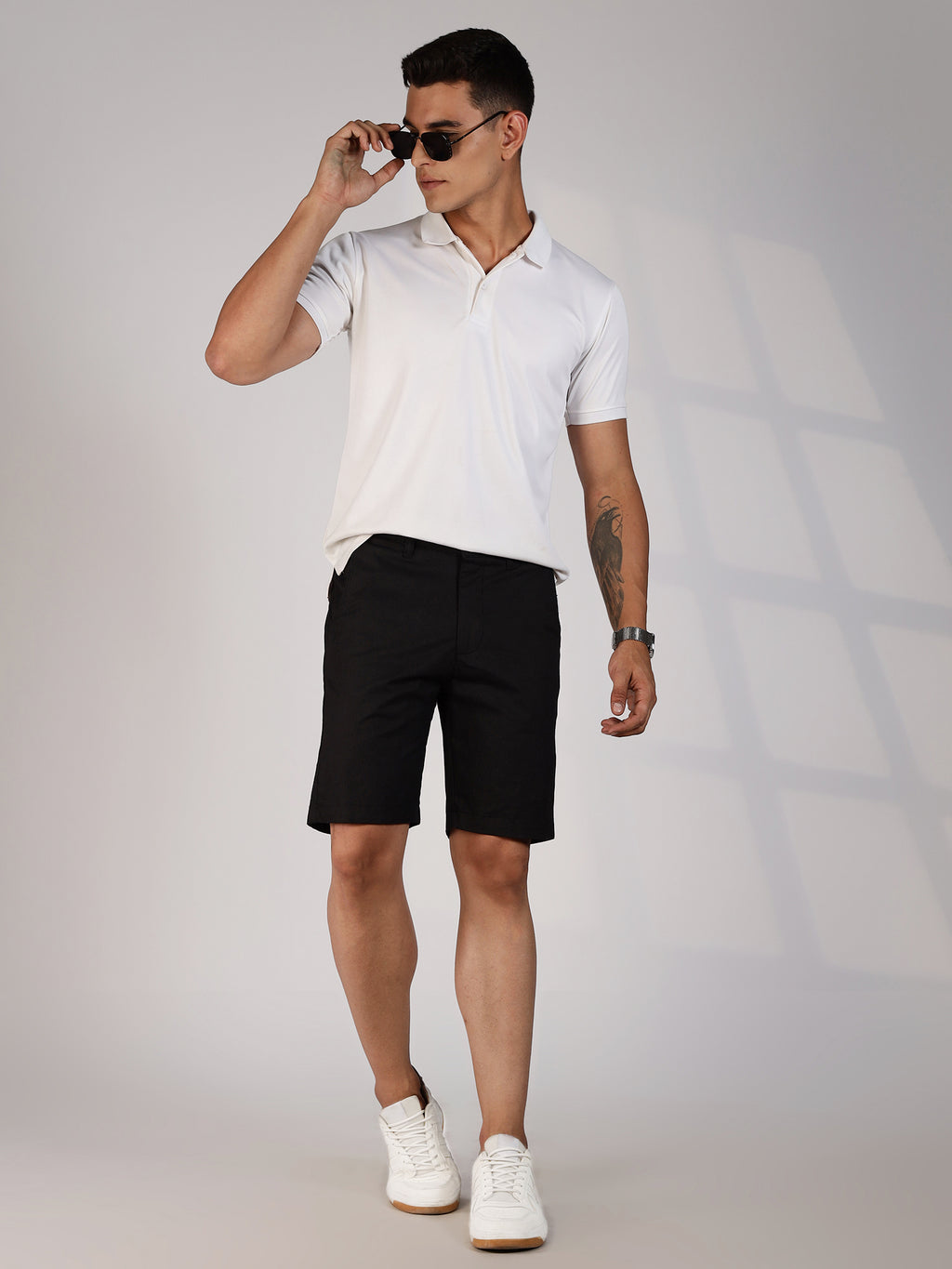 Thomas Scott Men Black Mid-Rise Slim Fit Printed Cotton Woven Chinos Shorts
