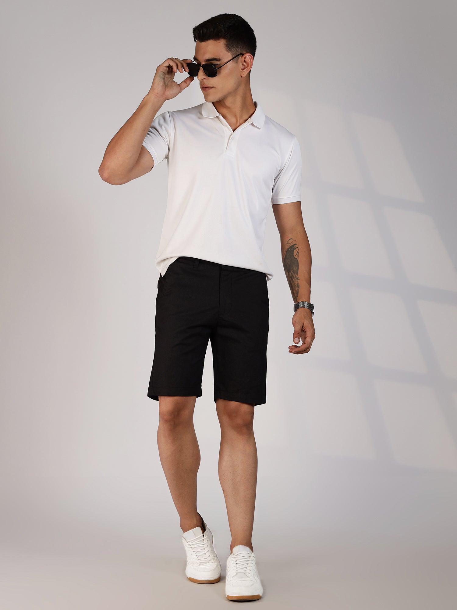 Thomas Scott Men Black Mid-Rise Slim Fit Printed Cotton Woven Chinos Shorts