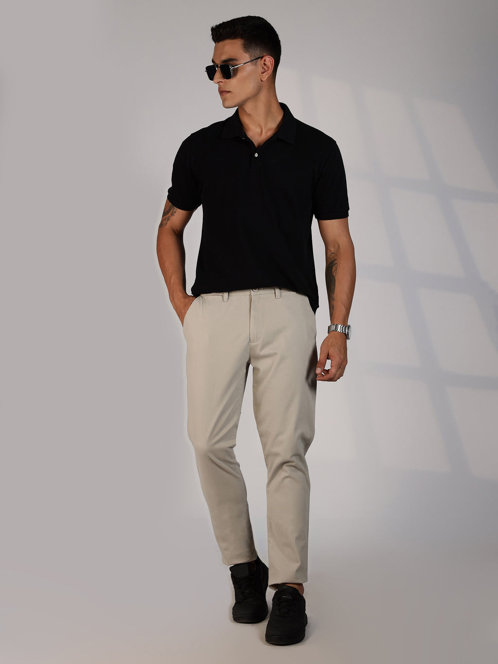 Thomas Scott Men Grey Regular Fit Mid-Rise Woven Chinos Trouser