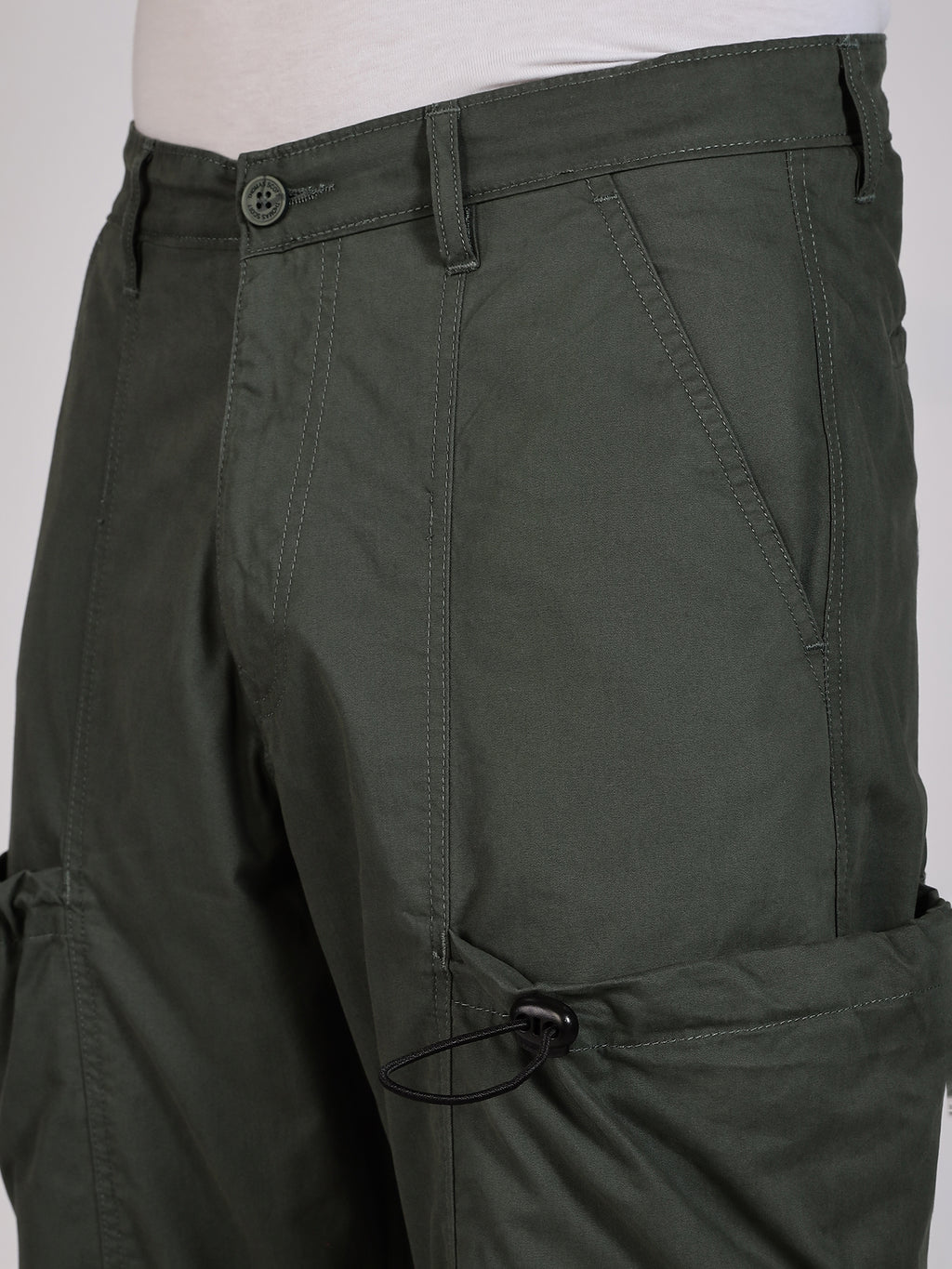 Thomas Scott Men Olive Mid-Rise Straight Fit Woven Cargo Trousers