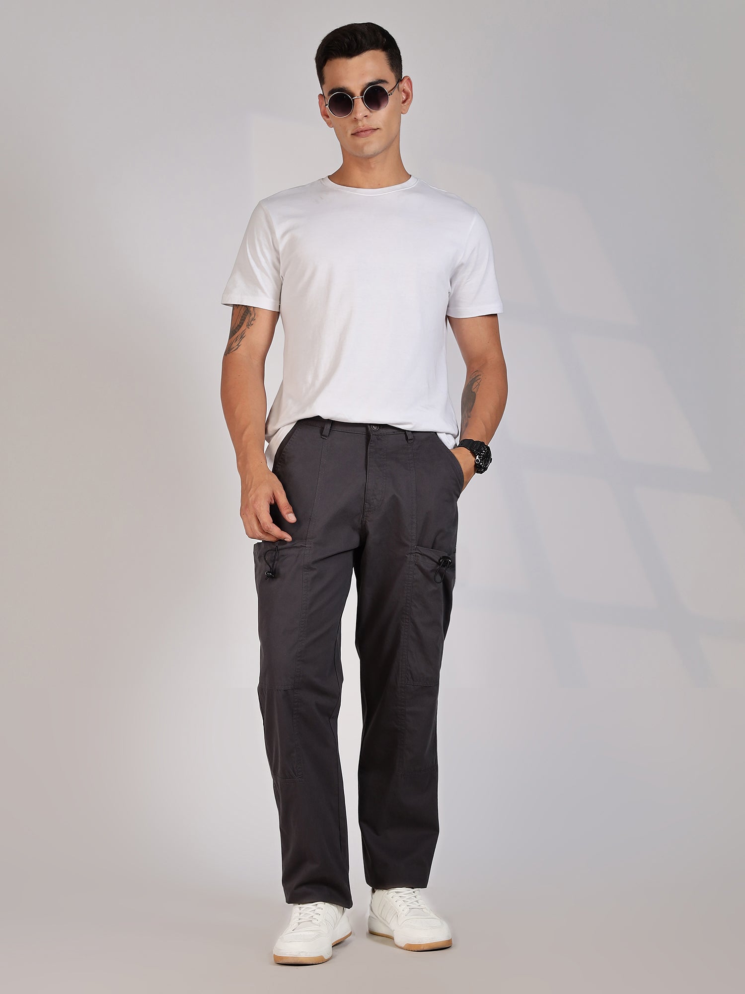 Thomas Scott Men Dk.Grey Mid-Rise Straight Fit Woven Cargo Trousers