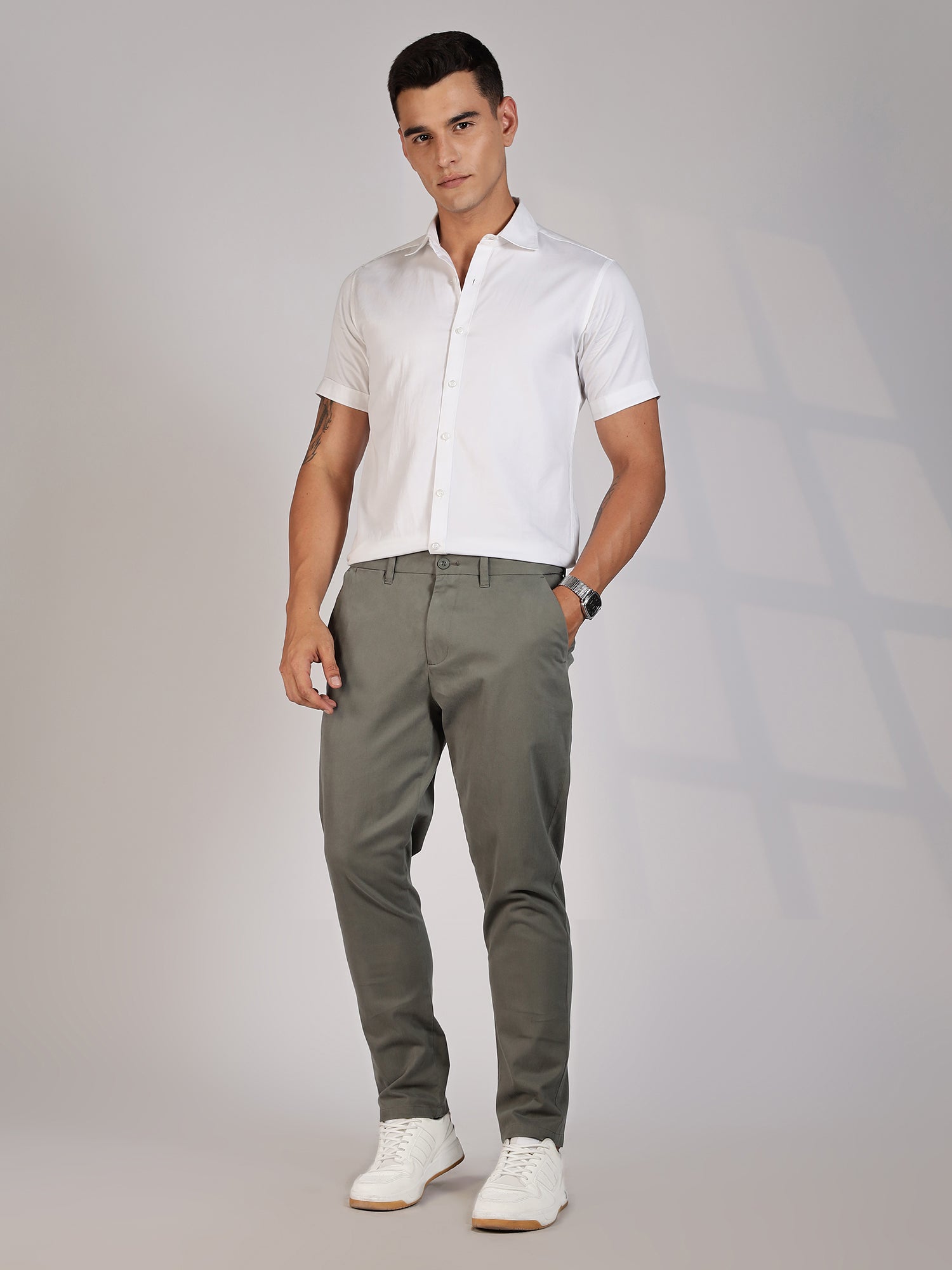 Thomas Scott Men Olive Regular Fit Mid-Rise Woven Chinos Trouser