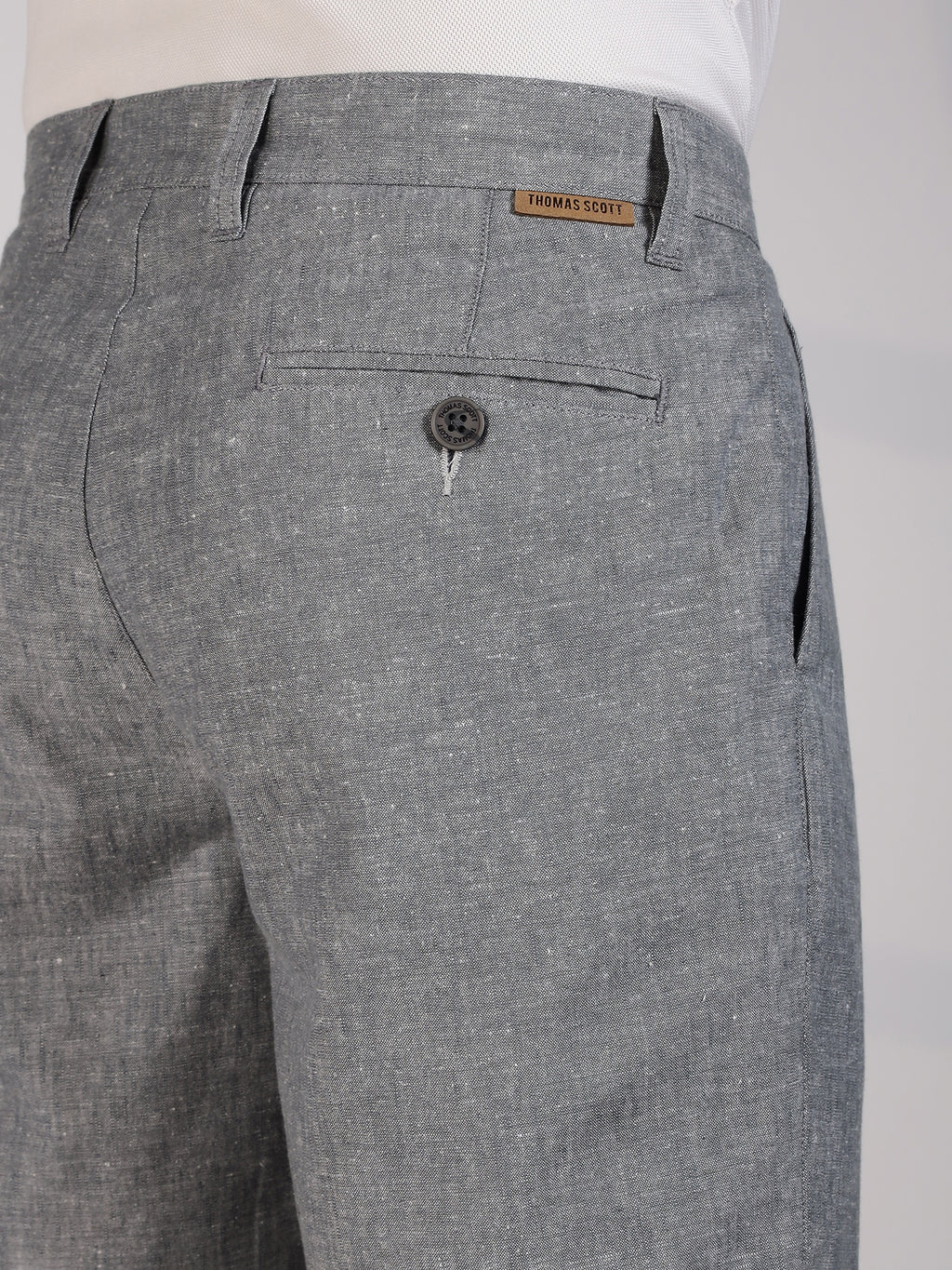 Thomas Scott Men Grey Mid-Rise Regular Fit Woven Linen Chino Shorts