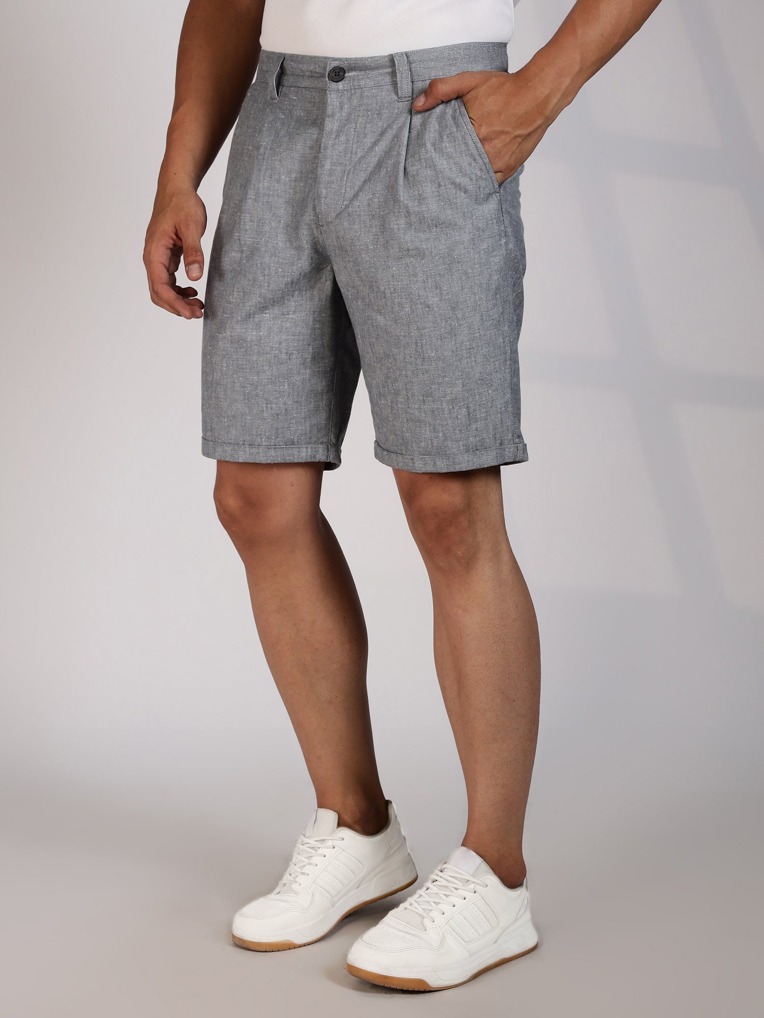 Thomas Scott Men Grey Mid-Rise Regular Fit Woven Linen Chino Shorts