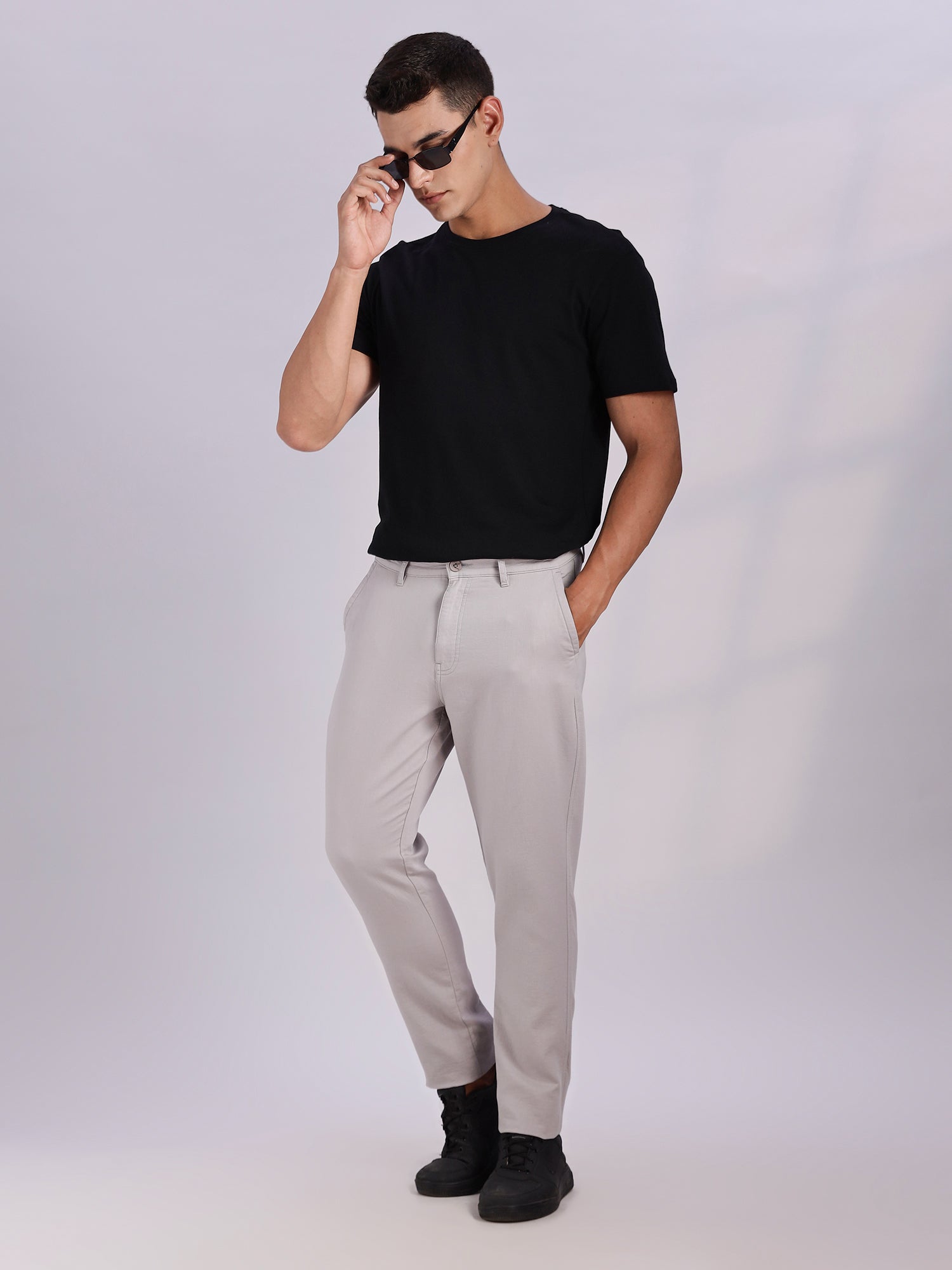 Thomas Scott Men Grey Mid-Rise Straight Fit Woven Chino Trousers