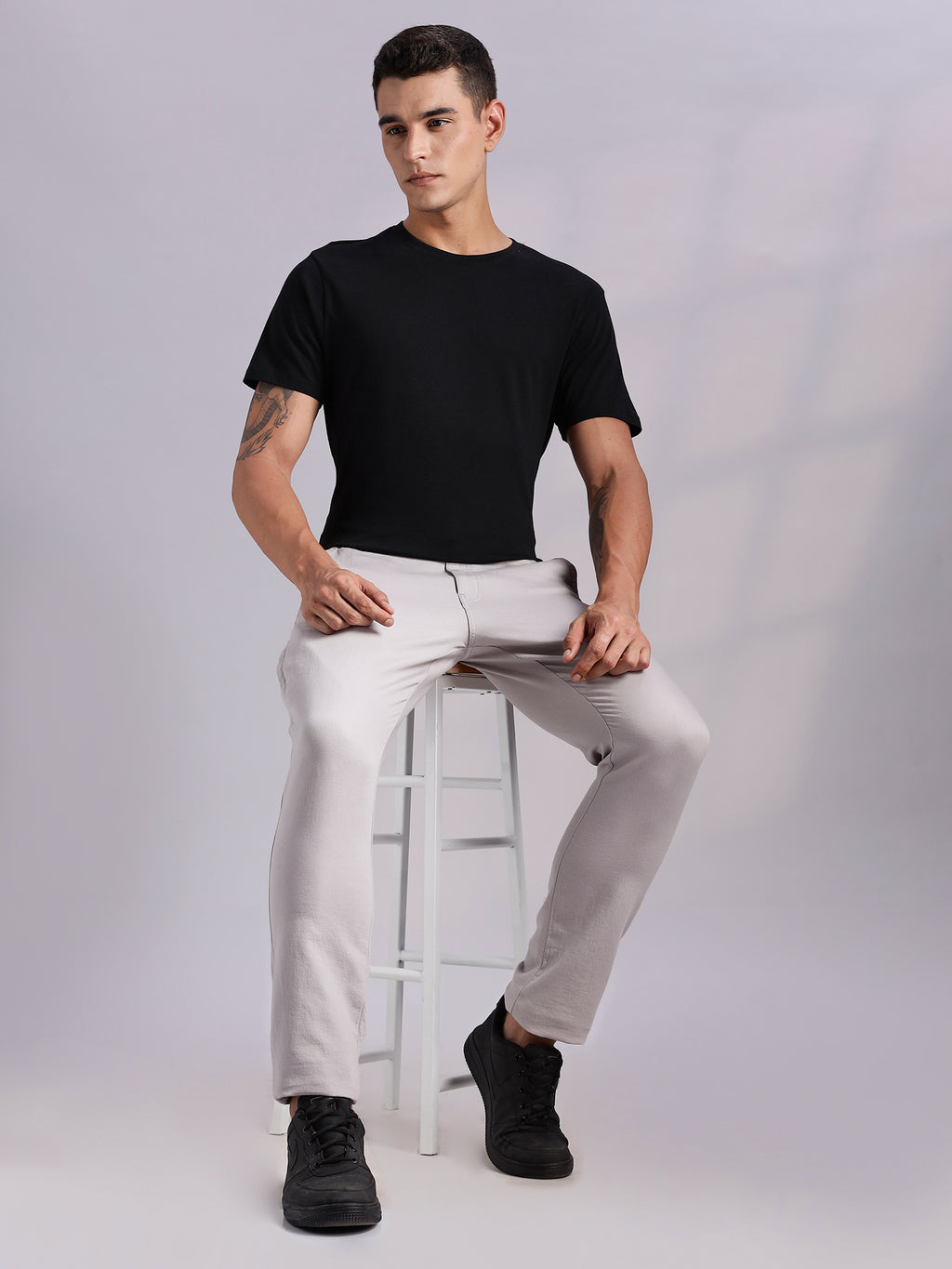Thomas Scott Men Grey Mid-Rise Straight Fit Woven Chino Trousers