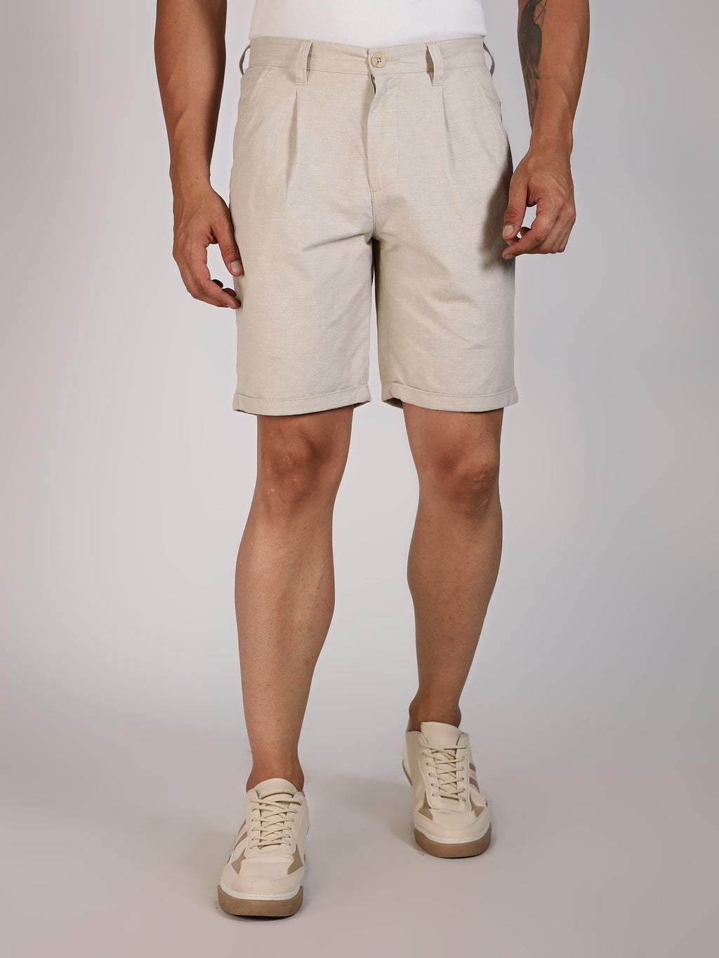 Thomas Scott Men Cream Mid-Rise Regular Fit Woven Linen Chino Shorts