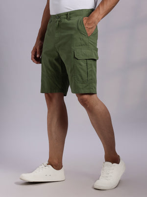 Thomas Scott Men Green Mid-Rise Regular Fit Solid Woven Cargo Shorts