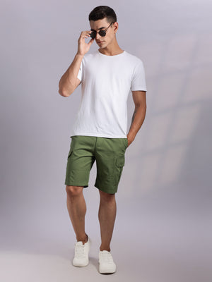 Thomas Scott Men Green Mid-Rise Regular Fit Solid Woven Cargo Shorts