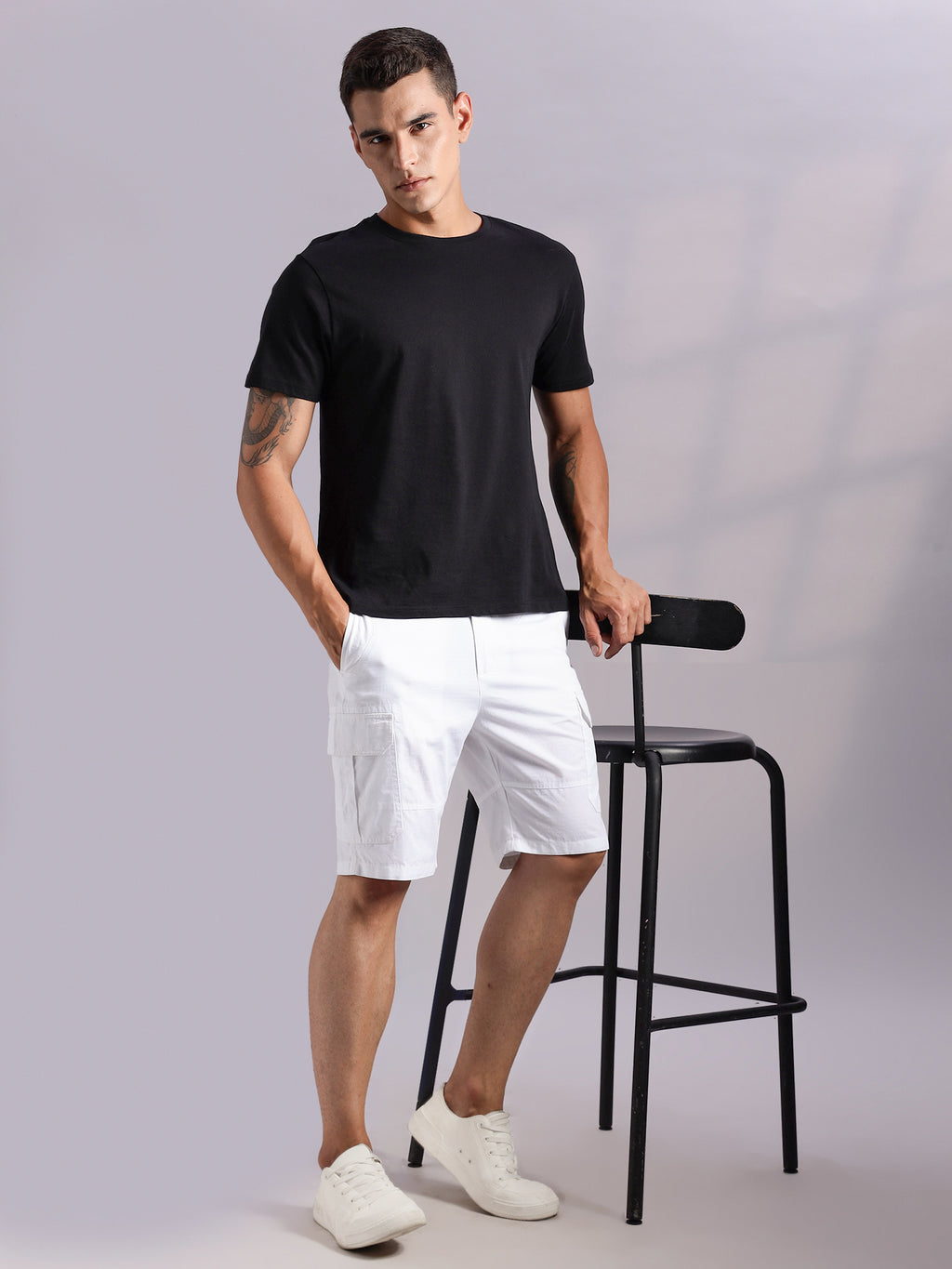 Thomas Scott Men White Mid-Rise Regular Fit Solid Woven Cargo Shorts
