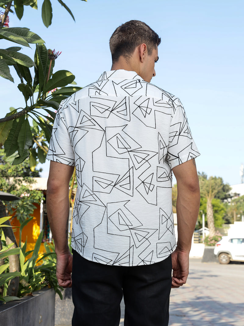 Thomas Scott Men White Regular Fit Short Sleeves Spread Collar Embroidered Shirt
