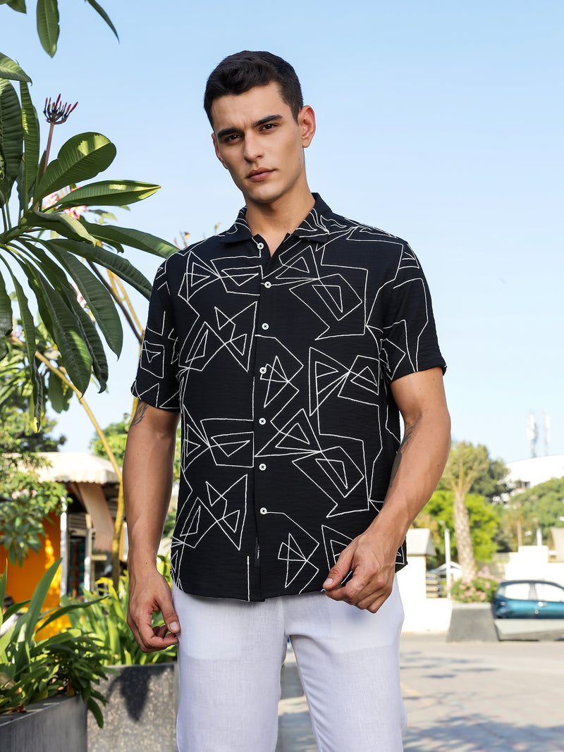 Thomas Scott Men Black Regular Fit Short Sleeves Spread Collar Embroidered Shirt