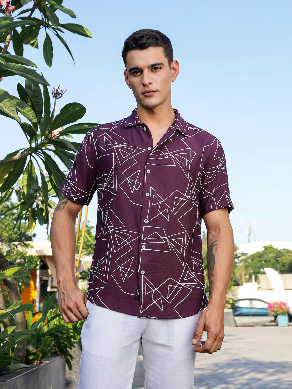 Thomas Scott Men Wine Regular Fit Short Sleeves Spread Collar Embroidered Shirt
