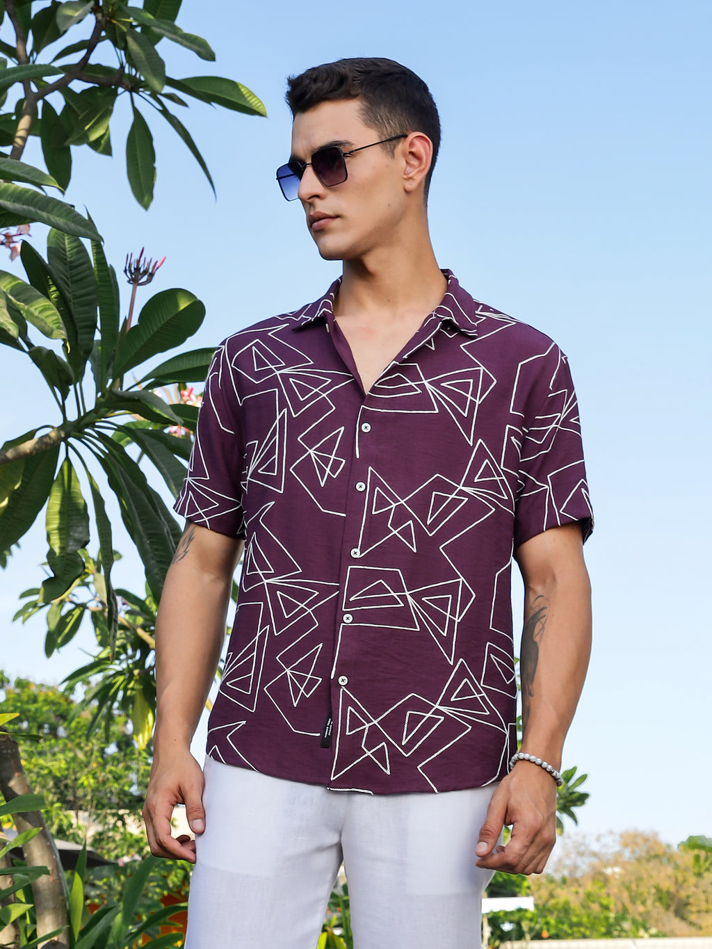 Thomas Scott Men Wine Regular Fit Short Sleeves Spread Collar Embroidered Shirt