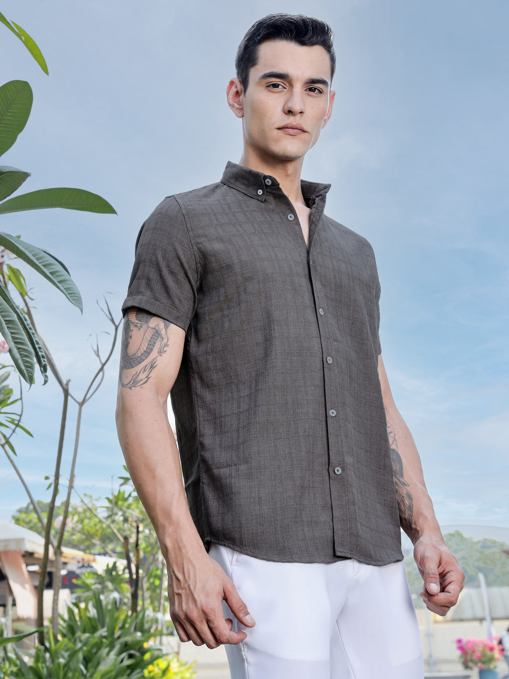 Thomas Scott Men Brown Slim Fit Short Sleeves Windowpane Checks Woven Casual Shirt