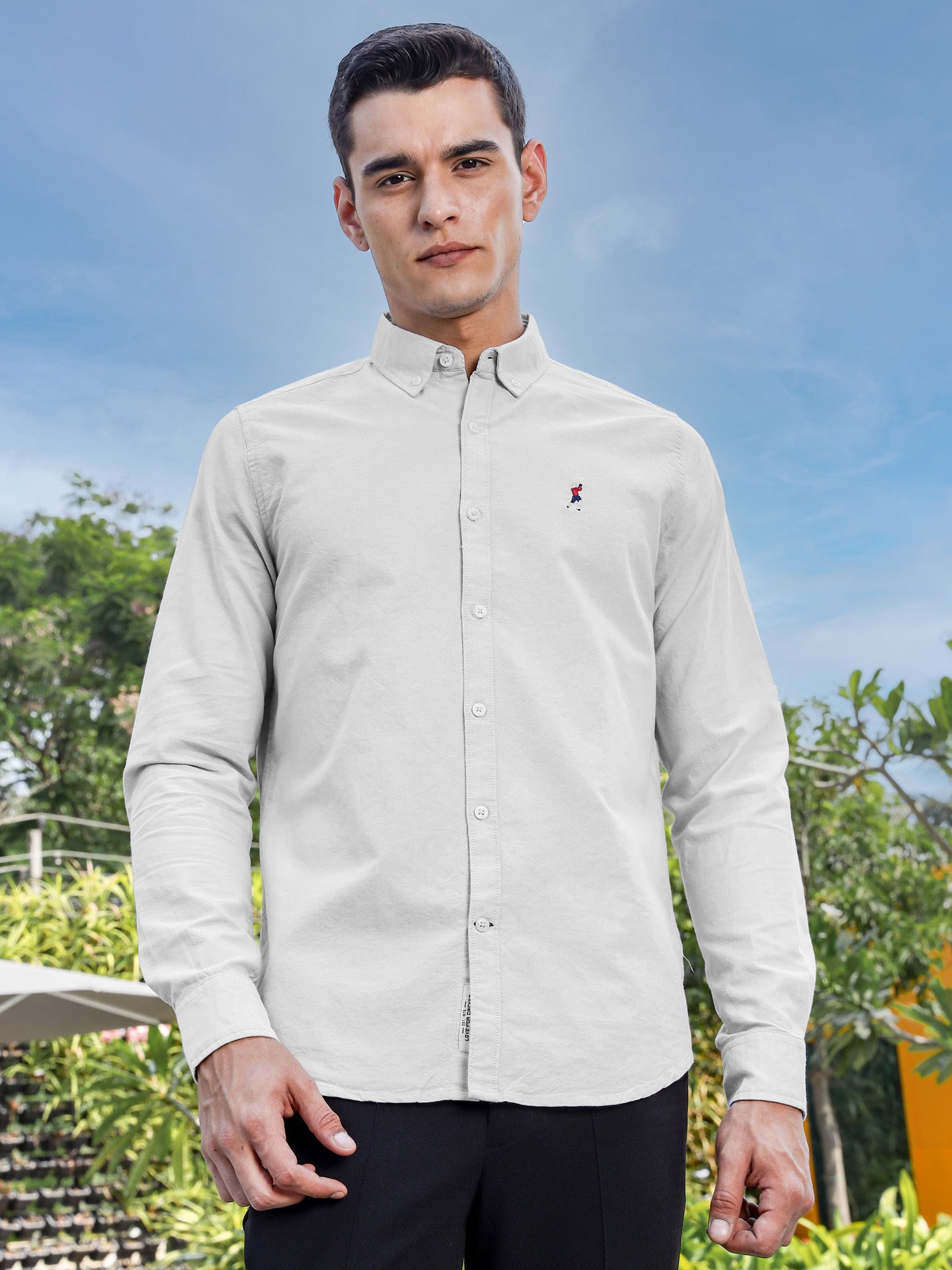 Thomas Scott Men Beige Slim Fit Long Sleeves Button-Down Collar Solid Casual Shirt