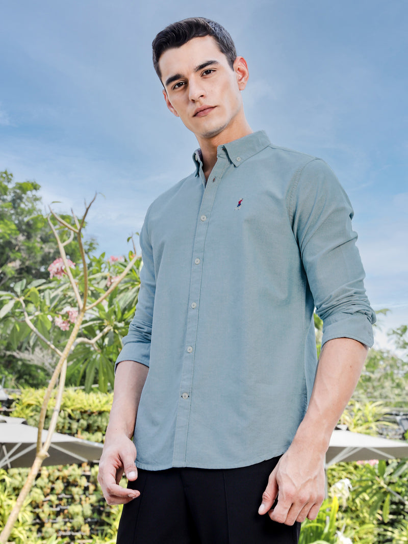 Thomas Scott Men DarkGreen Slim Fit Long Sleeves Button-Down Collar Solid Casual Shirt