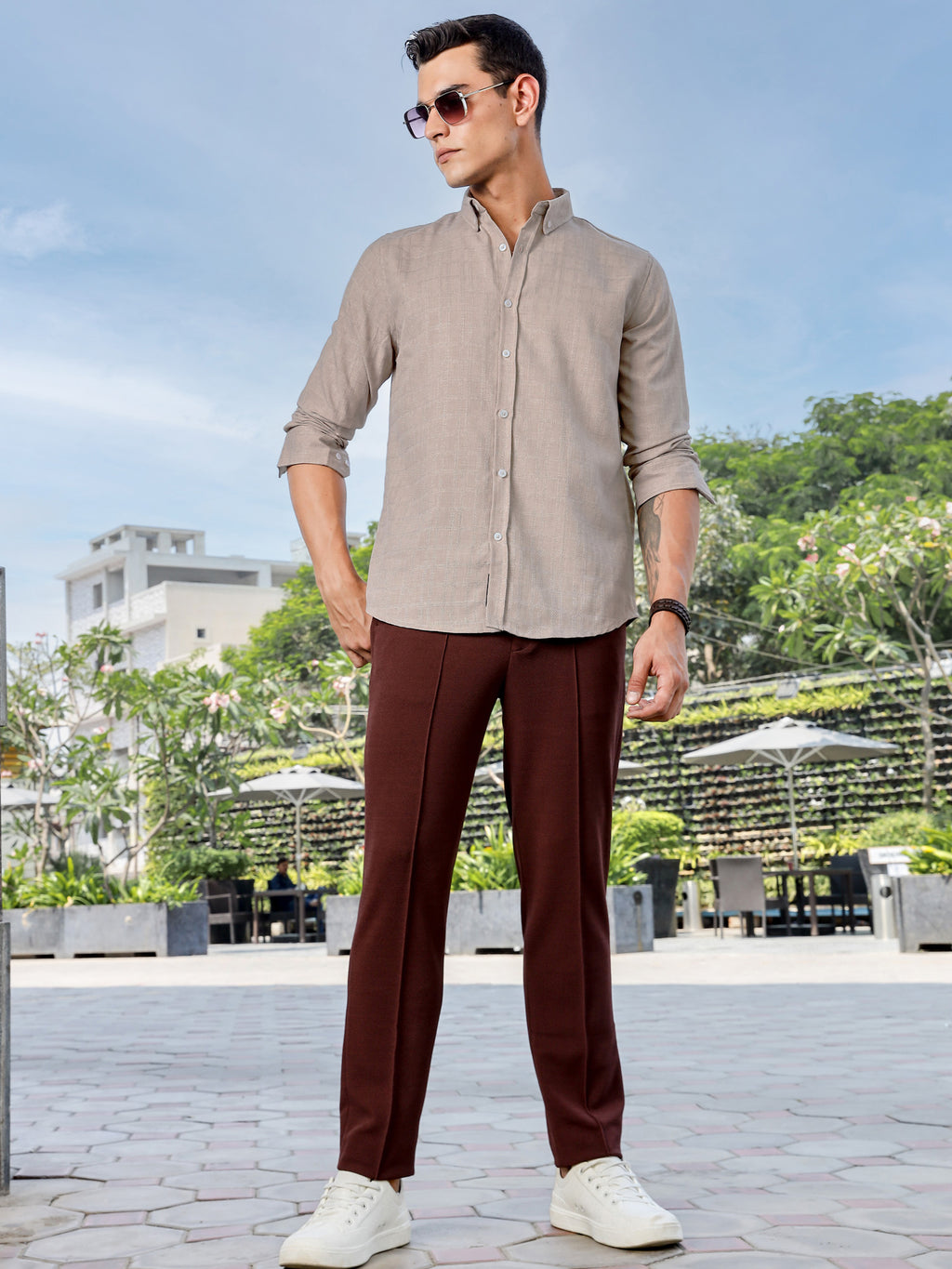 Thomas Scott Men Beige Slim Fit Long Sleeves Button-Down Collar Woven Casual Shirt