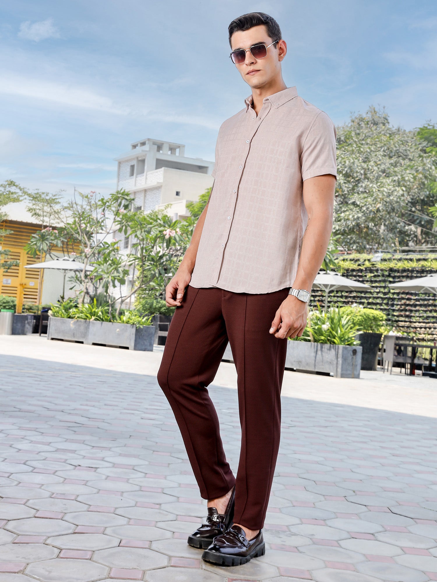 Thomas Scott Men Pink Slim Fit Short Sleeves Windowpane Checks Woven Casual Shirt