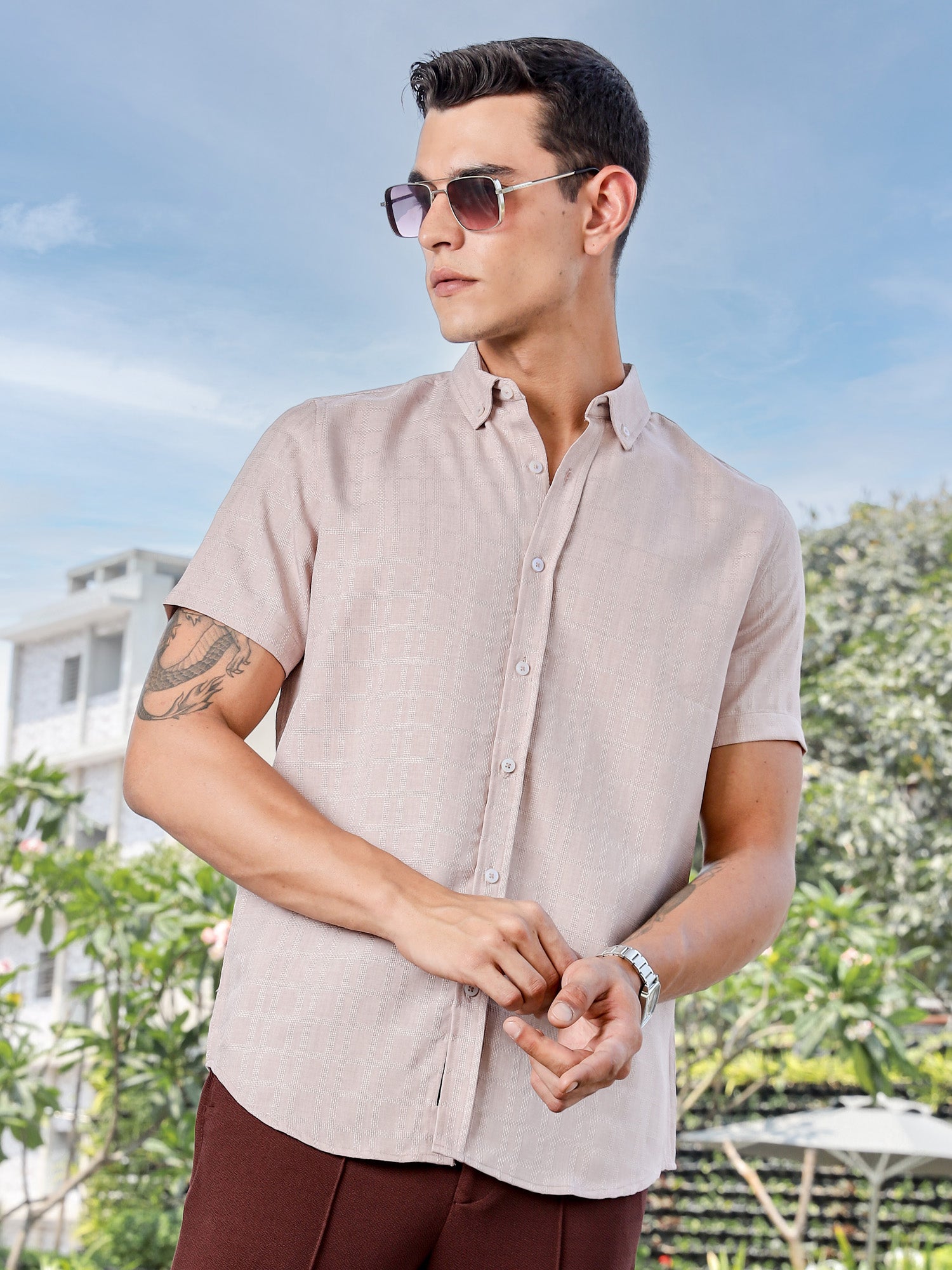 Thomas Scott Men Pink Slim Fit Short Sleeves Windowpane Checks Woven Casual Shirt