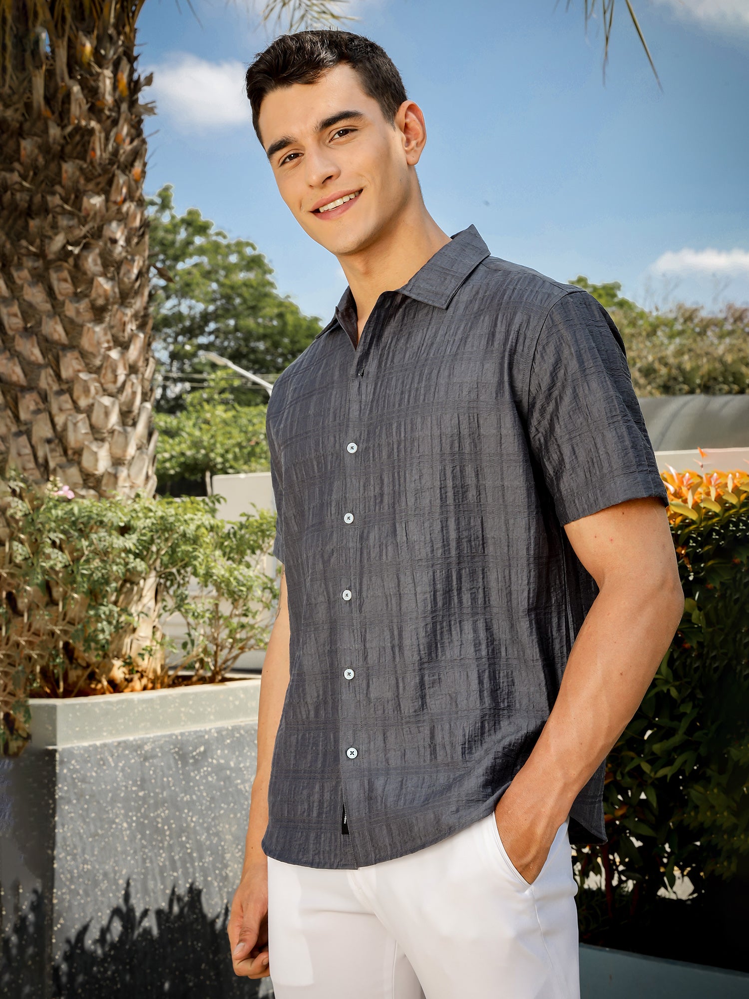 Thomas Scott Men Grey Slim Fit Short Sleeves Horizontal Stripes Casual Shirt