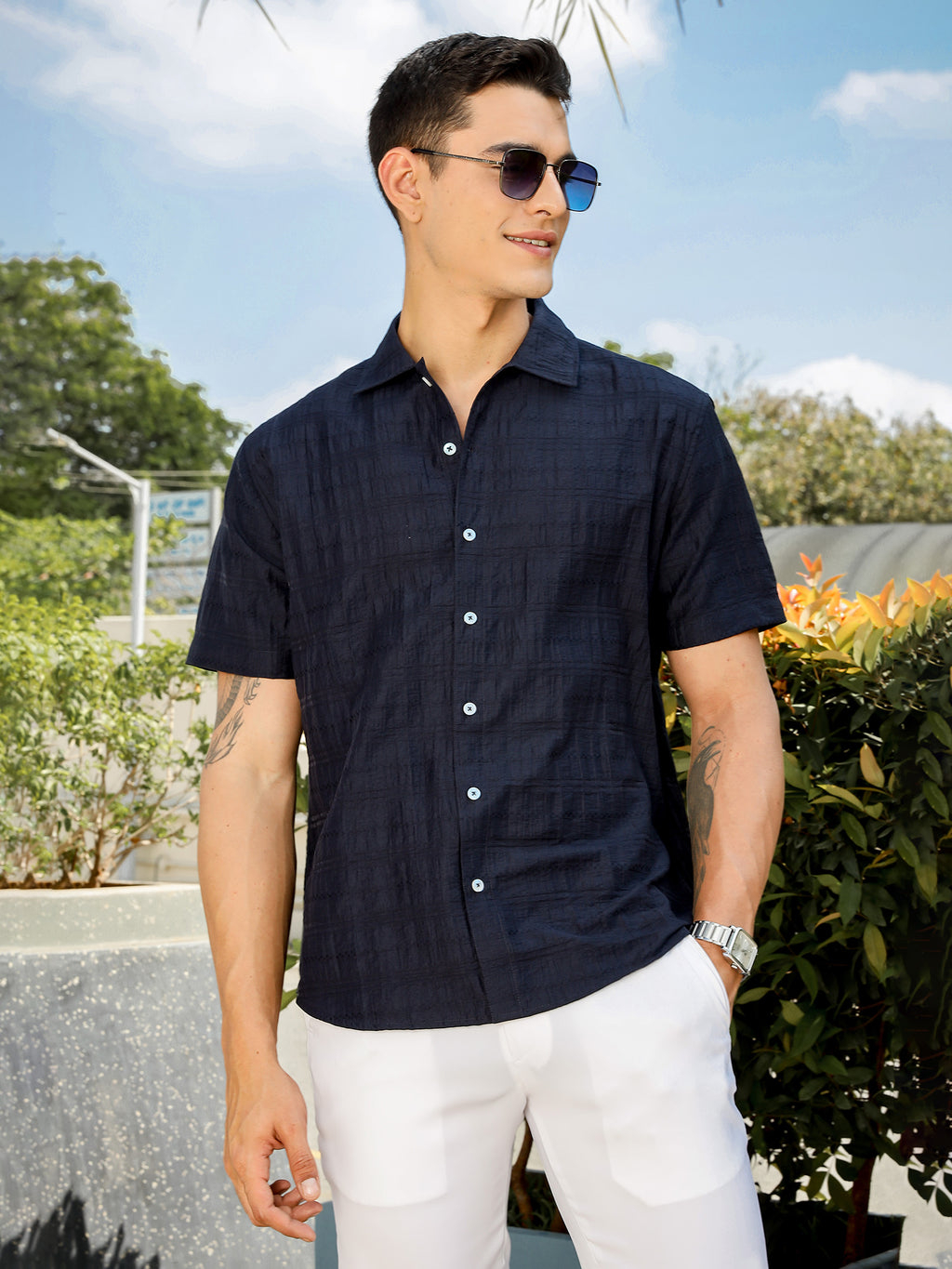 Thomas Scott Men Navy Slim Fit Short Sleeves Horizontal Stripes Casual Shirt