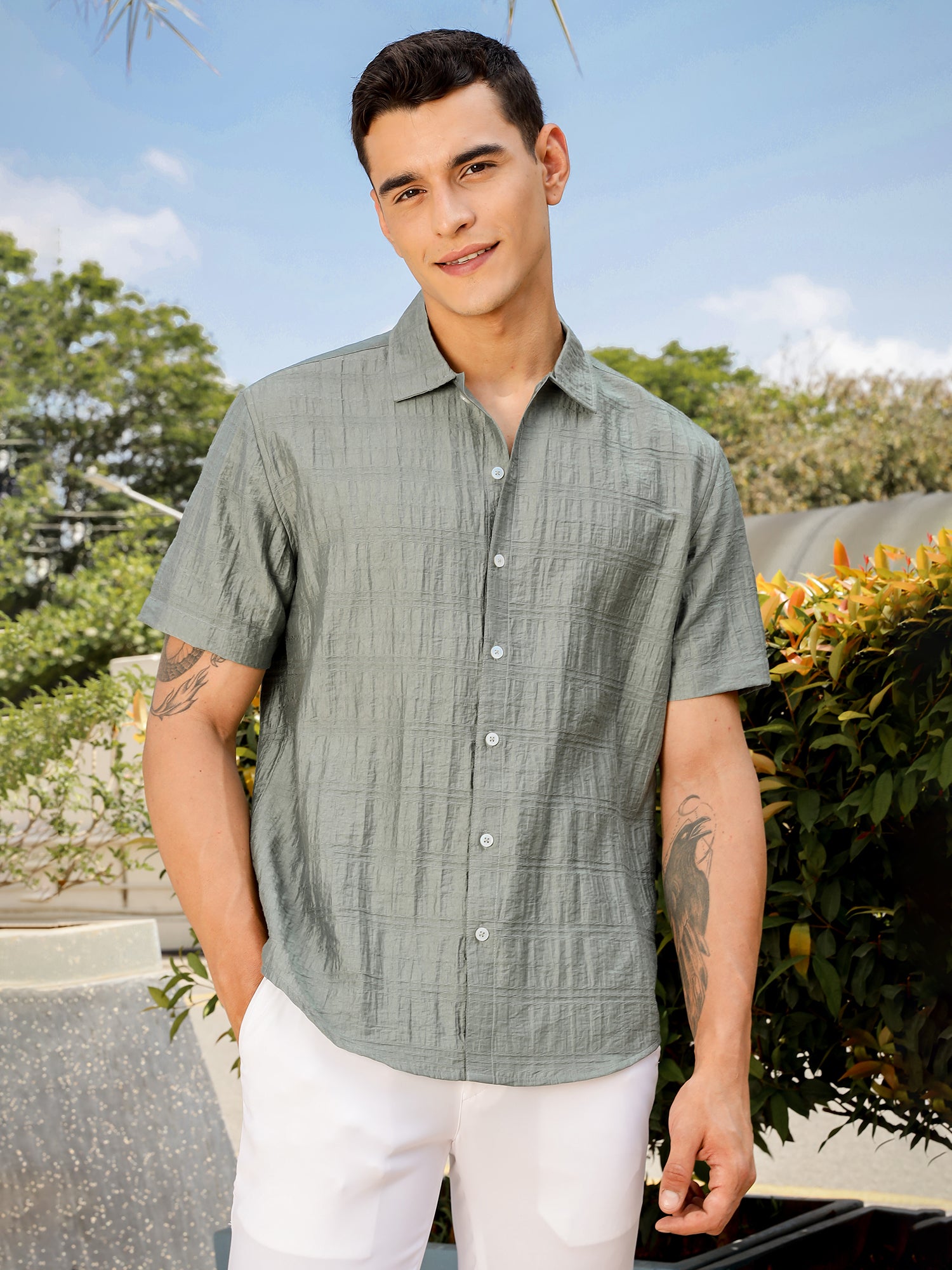 Thomas Scott Men Green Slim Fit Short Sleeves Horizontal Stripes Casual Shirt
