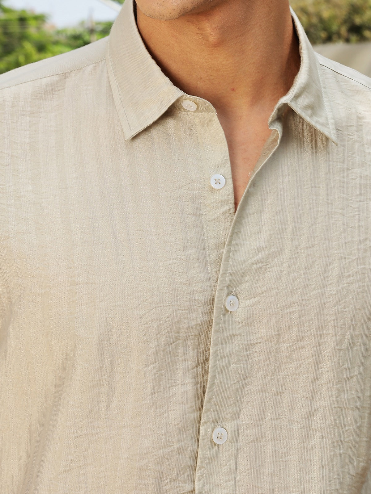 Thomas Scott Men Cream Slim Fit Short Sleeves Vertical Stripes Casual Shirt