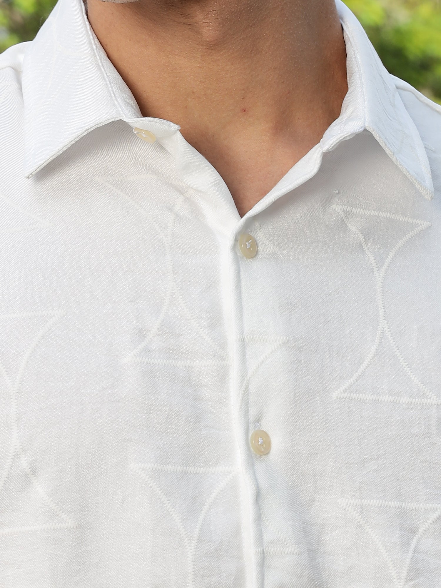 Thomas Scott Men White Slim Fit Long Sleeve Geometric Print Casual Shirt