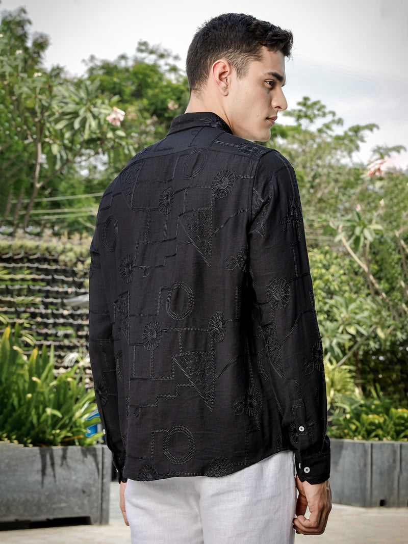 Thomas Scott Men Black Regular Fit Long Sleeves Cutaway Collar Embroidered Shirt
