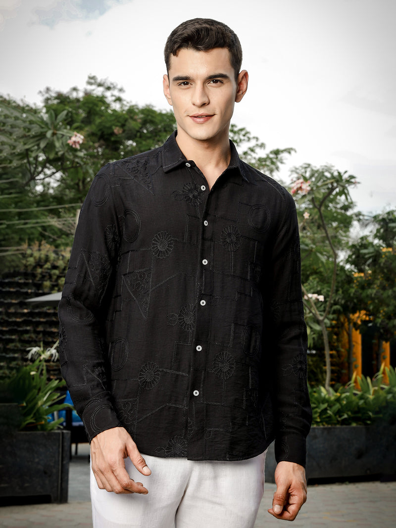 Thomas Scott Men Black Regular Fit Long Sleeves Cutaway Collar Embroidered Shirt