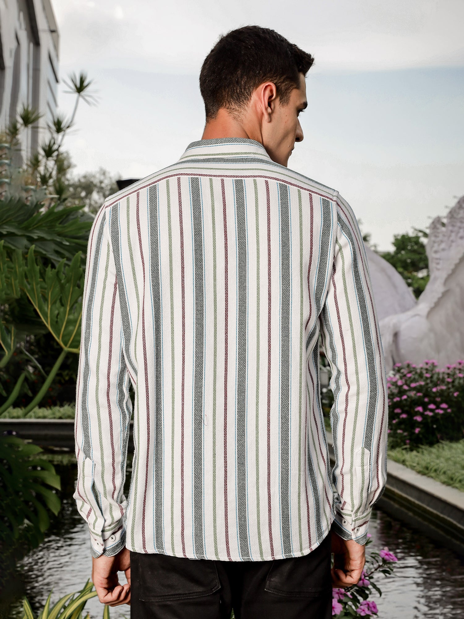 Thomas Scott Men White Slim Fit Long Sleeve Multi Stripes Cotton Casual Shirt