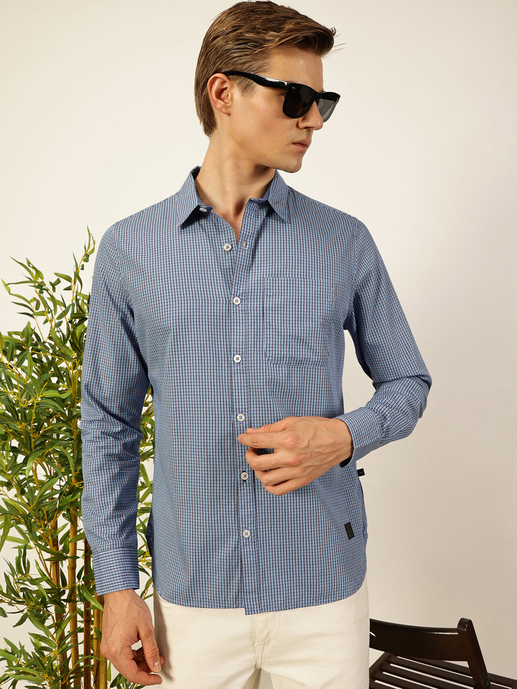Thomas Scott Men Smart Spread Collar Micro Checked Cotton Slim Fit Casual Shirt