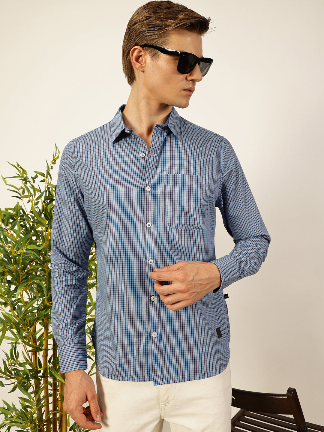 Thomas Scott Men Smart Spread Collar Micro Checked Cotton Slim Fit Casual Shirt